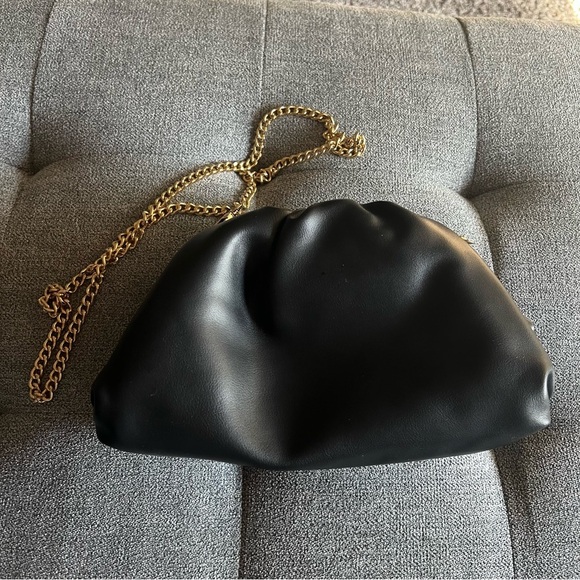 Understated Leather mini crossbody bag, black, chain strap, scrunch clutch - Picture 7 of 12